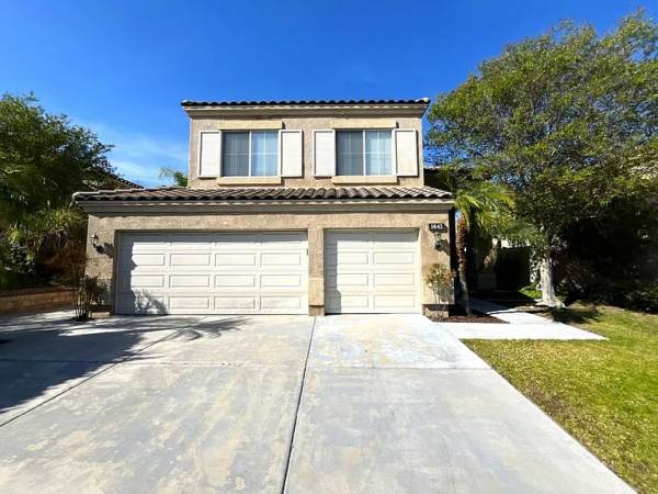 [4br - 2233ft2 - Cozy 4 beds   3 baths (Corona)]