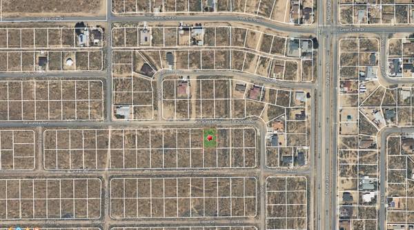 $29,000 / 10208ft2 - Prime California City Residential Lot in Town