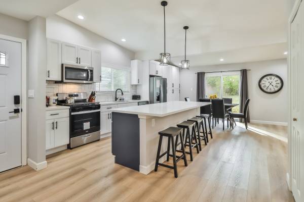 $8,000 / 3br - House For Rent at 7745 Geyser Ave, Reseda, CA