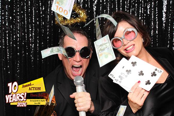 Top Photo Booth Rental in My Area! Why choose BARK? Go direct. (Los Angeles)