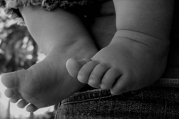 Moms!! Earn Up to $100,000! Become A Gestational Carrier! (Encino)