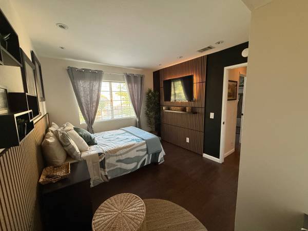 $1,150 / 3br - Furnished room for rent (Lancaster)