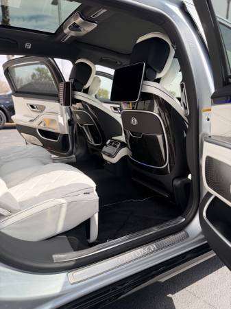 Ultimate VIP Ride — Mercedes -Maybach Chauffeur Service. (Beverly Hills)
