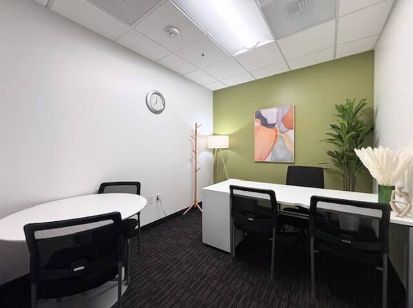 Finish Strong This Tax Season — Ask About Our Specials! (North Hollywood)