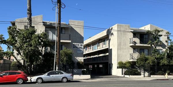 $1,675 / 1br - $1675 Rent. First Month Free (North Hollywood)