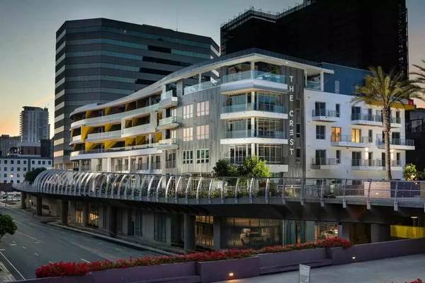 $4,065 / 2br - 1179ft2 - Unlock a world of comfort: Stellar 2 BR, 1179 Sq Ft homes. (Long Beach)