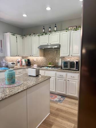 $1,250 / 1br - ******COZY Rm Highly Sought Area. Prvt. FurnshdCLEAN, SAFE, QUIET (North Santa Clarita)
