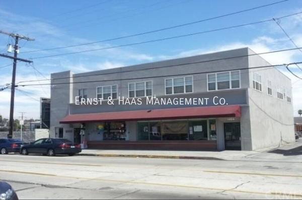 $1,795 / 1500ft2 - Fantastic Commercial/Retail Space on High Traffic Cherry Ave! (Long Beach)